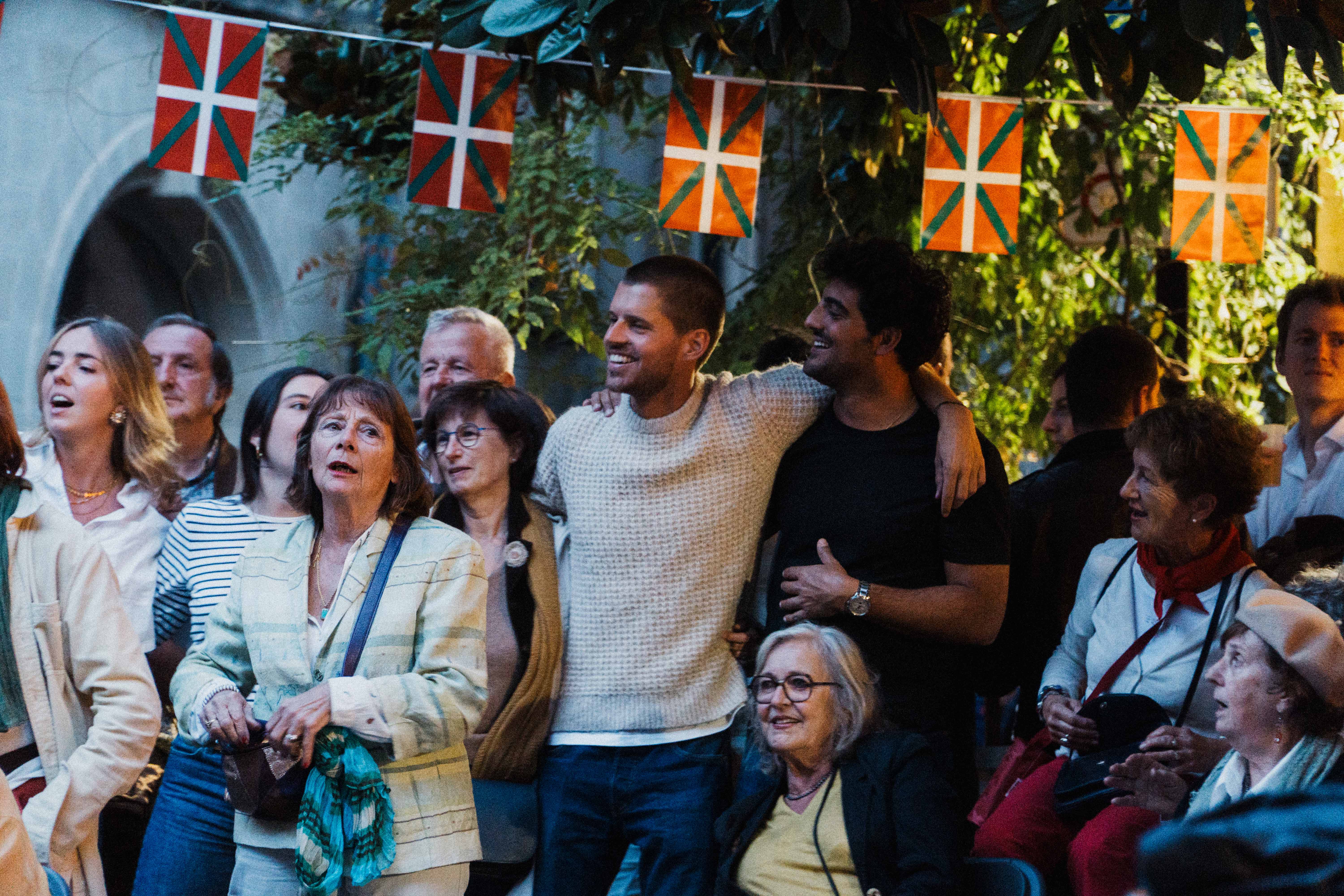 Ap&eacute;ro DJ set "Dia radio" 