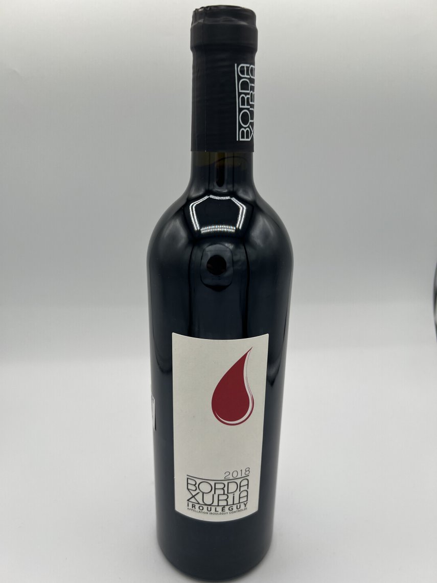 Vin rouge Bio basque Bordaxuria Irouléguy